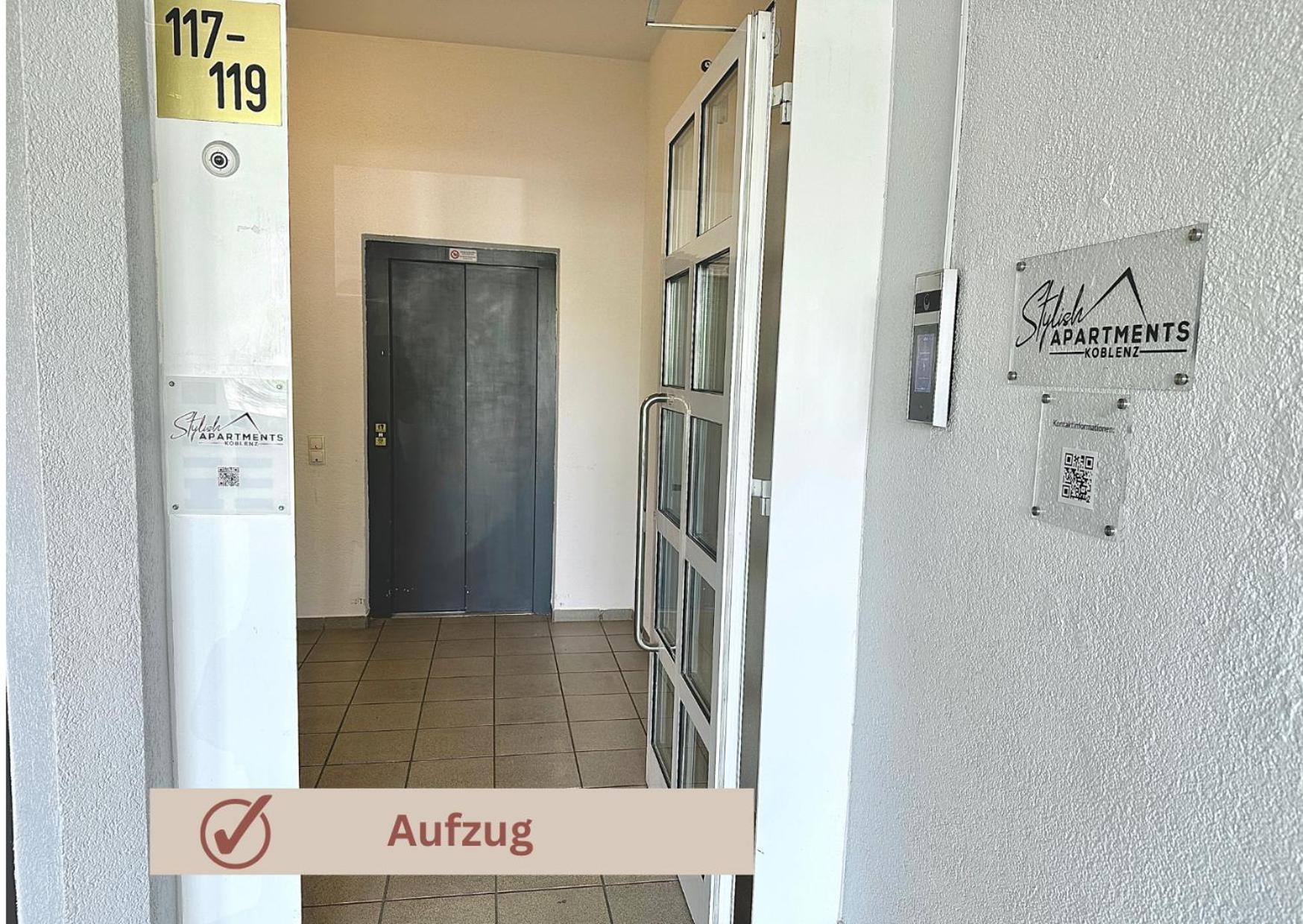 African-Style Apartment - Stadtnah, Parkplatz, E-Ladestation Fuer Auto & Fahrraeder, Gitterbox Fuer Fahrraeder, Fitnessstudio Koblenz  Eksteriør bilde